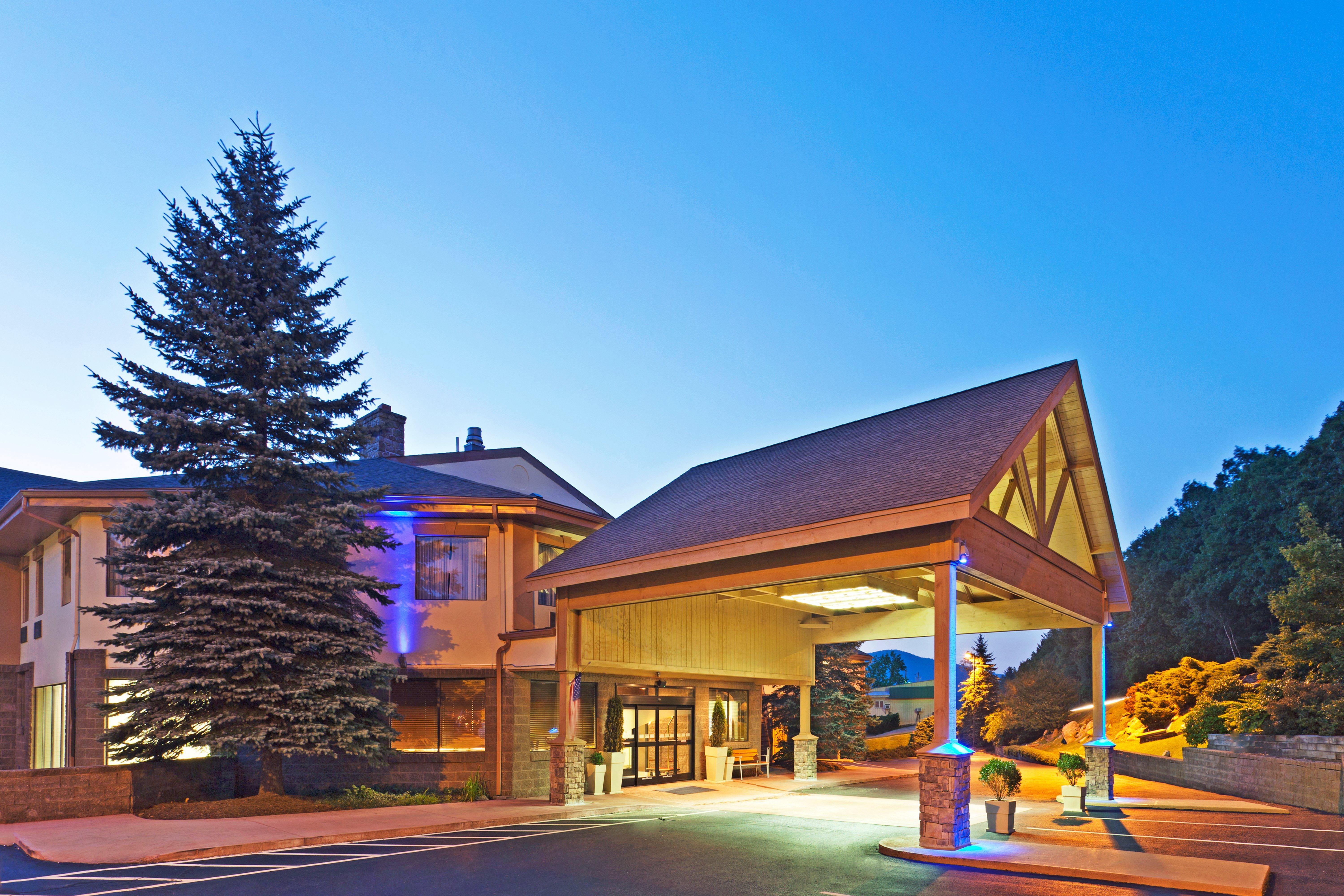 Holiday Inn Express Blowing Rock South By Ihg Exterior foto
