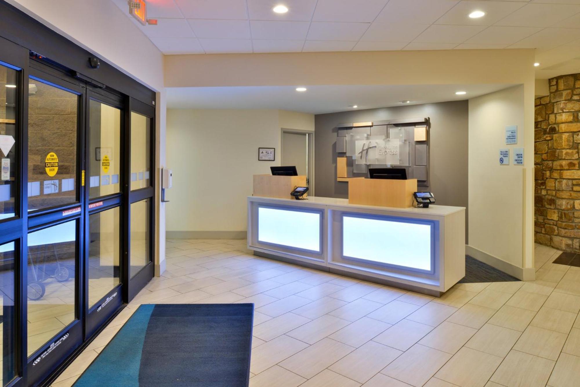 Holiday Inn Express Blowing Rock South By Ihg Exterior foto